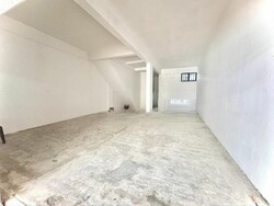 Super busy amk central shop | near mrt | avail soon  (D20), Shop House #504654231